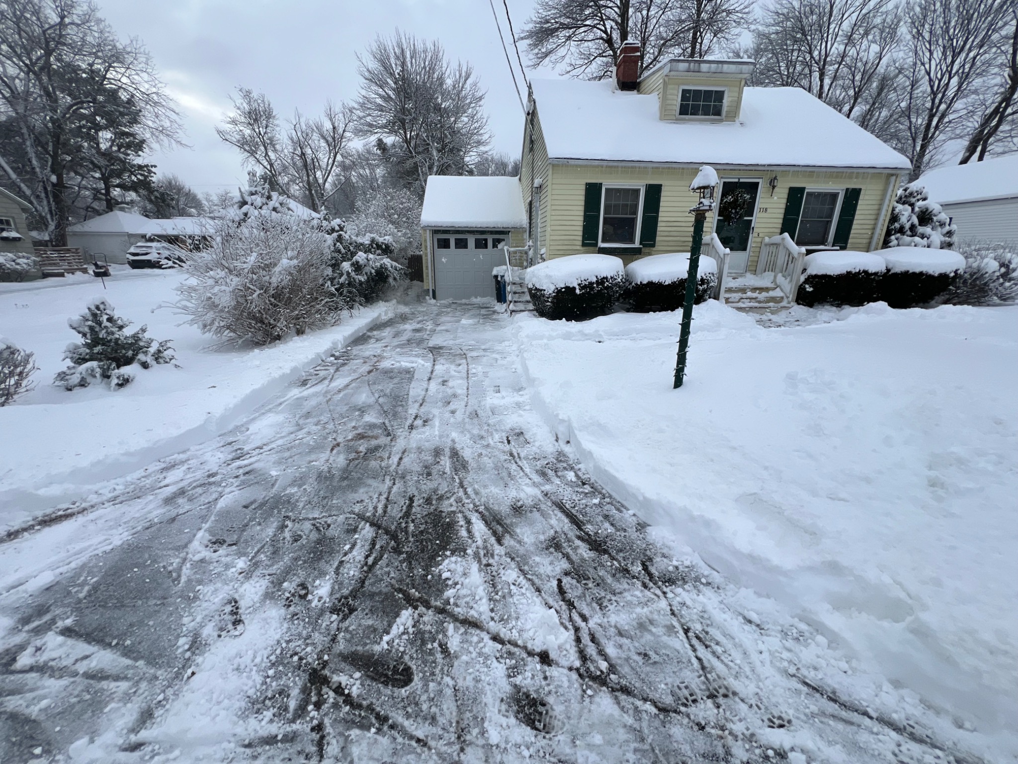 Snow removal work by DC Precision Mowing